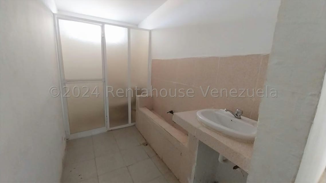 Comercial (Local Comercial) en Venta en Dabajuro, Falcon - 24