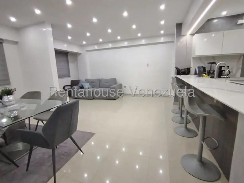 Apartamento (1 Nivel) en Venta en Del Este, Lara - 16