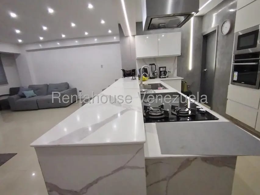 Apartamento (1 Nivel) en Venta en Del Este, Lara - 19