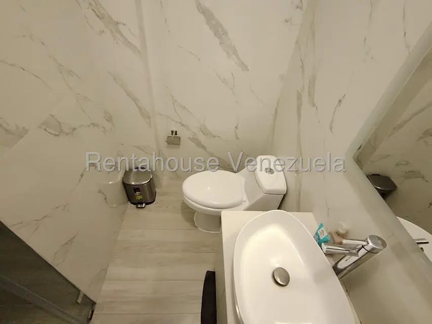 Apartamento (1 Nivel) en Venta en Del Este, Lara - 33