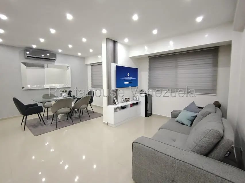 Apartamento (1 Nivel) en Venta en Del Este, Lara - 5