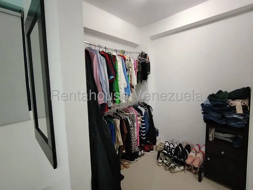 Apartamento (1 Nivel) en Venta en Del Este, Lara - 43