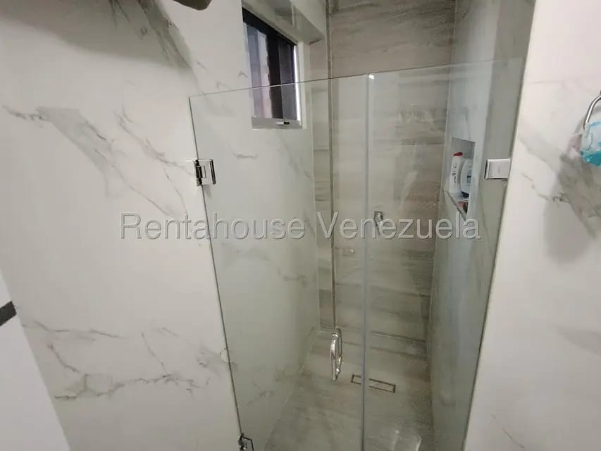 Apartamento (1 Nivel) en Venta en Del Este, Lara - 47