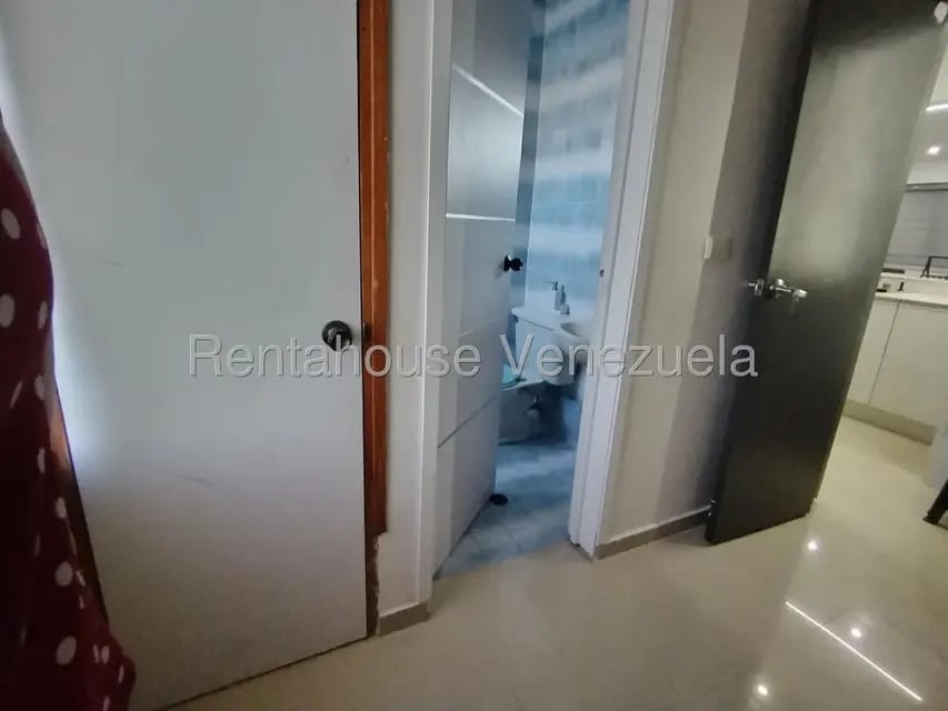 Apartamento (1 Nivel) en Venta en Del Este, Lara - 52