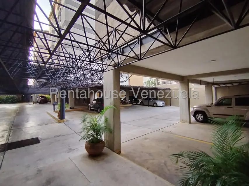 Apartamento (1 Nivel) en Venta en Del Este, Lara - 56