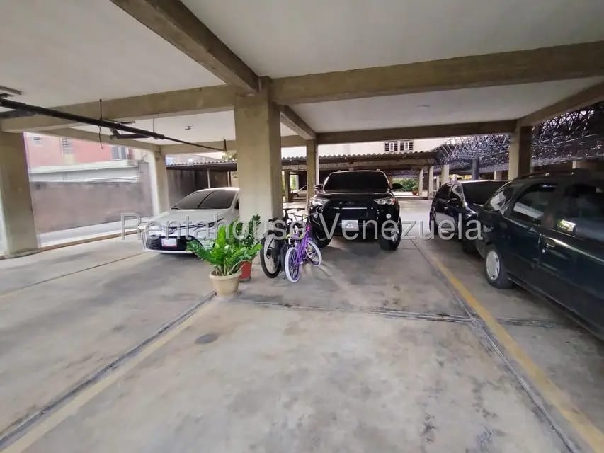 Apartamento (1 Nivel) en Venta en Del Este, Lara - 58