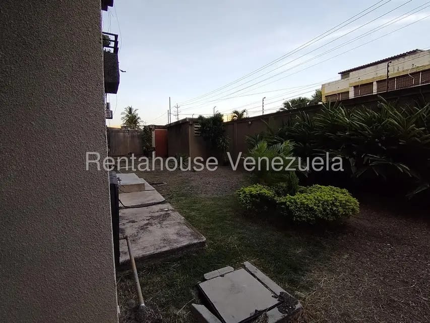 Apartamento (1 Nivel) en Venta en Del Este, Lara - 60