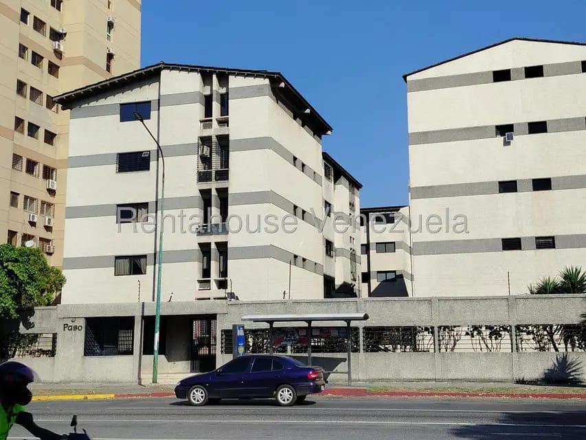 Apartamento (1 Nivel) en Venta en Del Este, Lara - 64