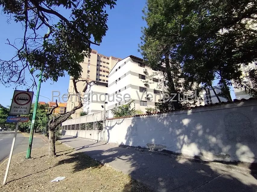 Apartamento (1 Nivel) en Venta en Del Este, Lara - 66