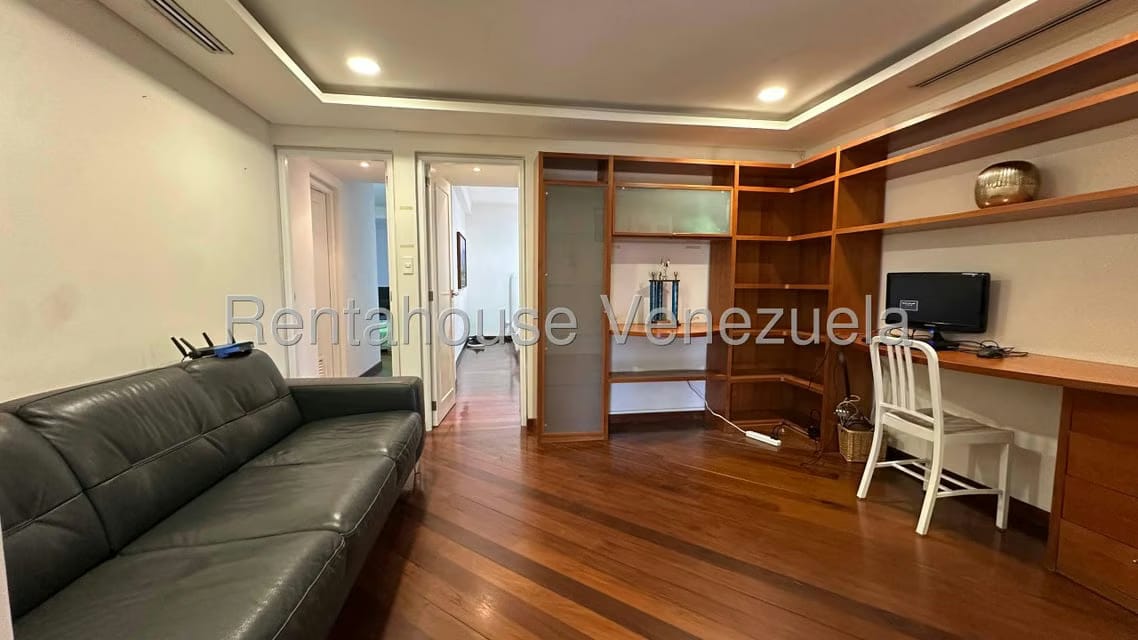 Apartamento (Multiples Niveles) en Venta en La Castellana, Distrito Metropolitano - 25