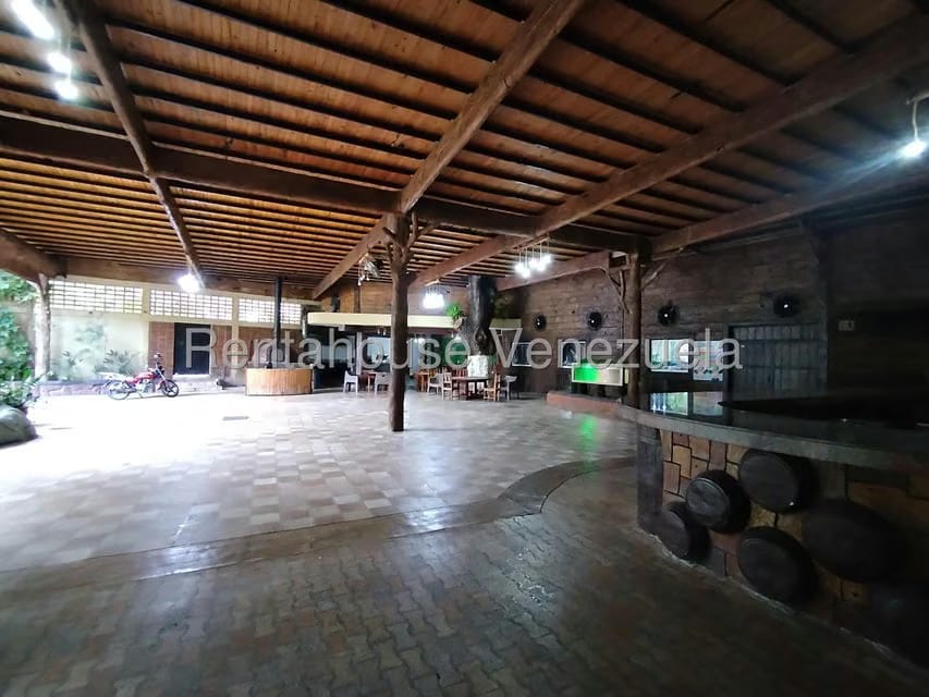 Comercial (Local Comercial) en Venta en Avenida Bolivar Norte, Carabobo - 16