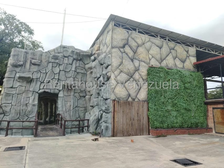 Comercial (Local Comercial) en Venta en Avenida Bolivar Norte, Carabobo - 36