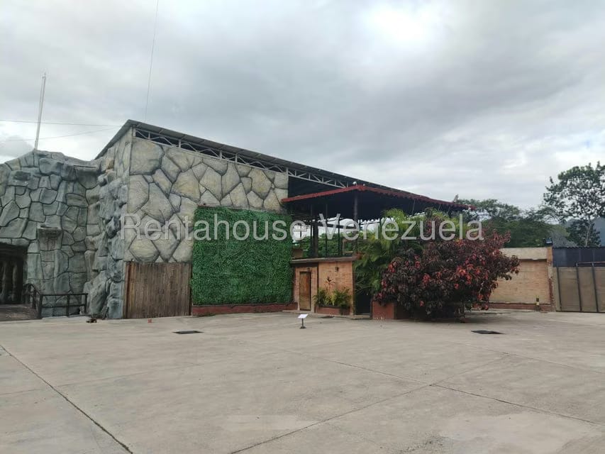 Comercial (Local Comercial) en Venta en Avenida Bolivar Norte, Carabobo - 37