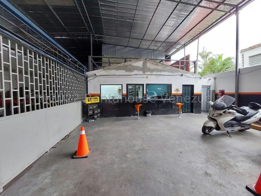 Comercial (Galpon - Deposito) en Venta en Montecristo, Distrito Metropolitano - 4
