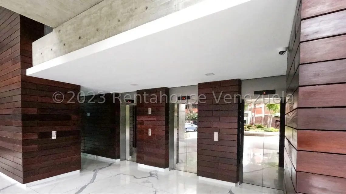 Apartamento (Multiples Niveles) en Venta en Sebucan, Distrito Metropolitano - 2