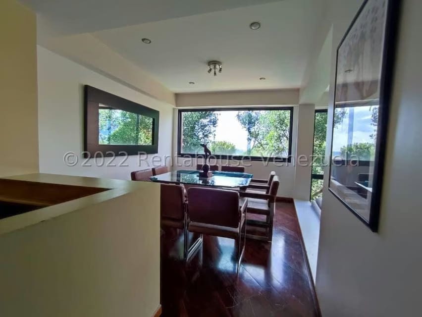 Townhouse (Multiples Niveles) en Venta en Los Guayabitos, Distrito Metropolitano - 16