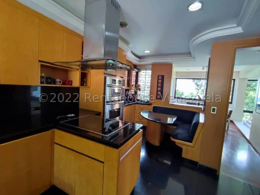 Townhouse (Multiples Niveles) en Venta en Los Guayabitos, Distrito Metropolitano - 19