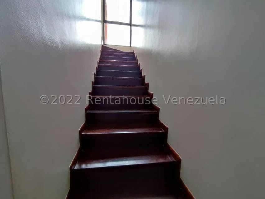 Townhouse (Multiples Niveles) en Venta en Los Guayabitos, Distrito Metropolitano - 22