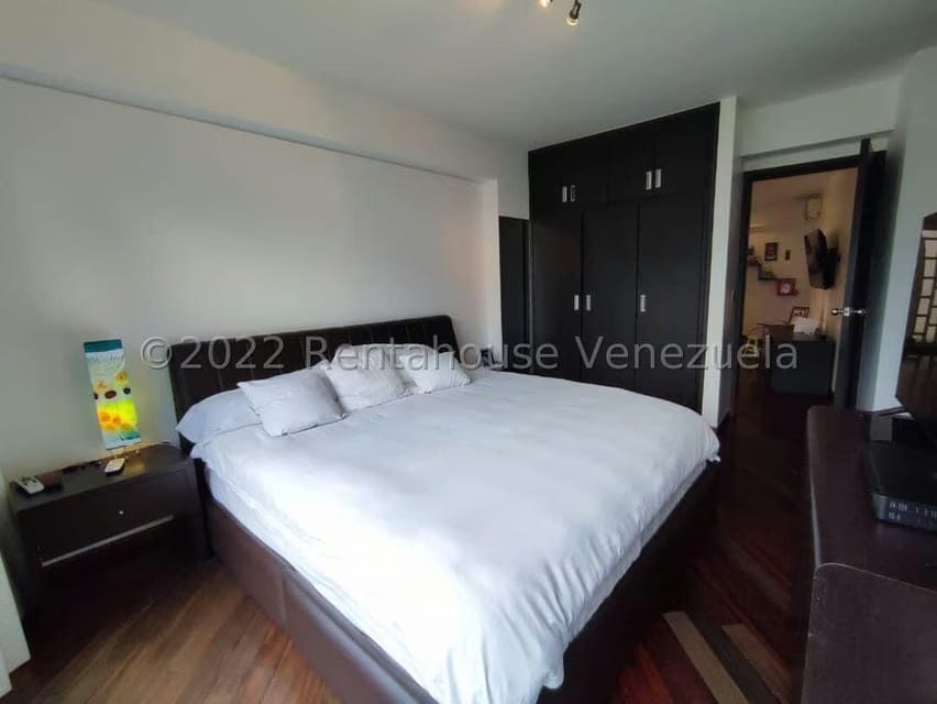 Townhouse (Multiples Niveles) en Venta en Los Guayabitos, Distrito Metropolitano - 25