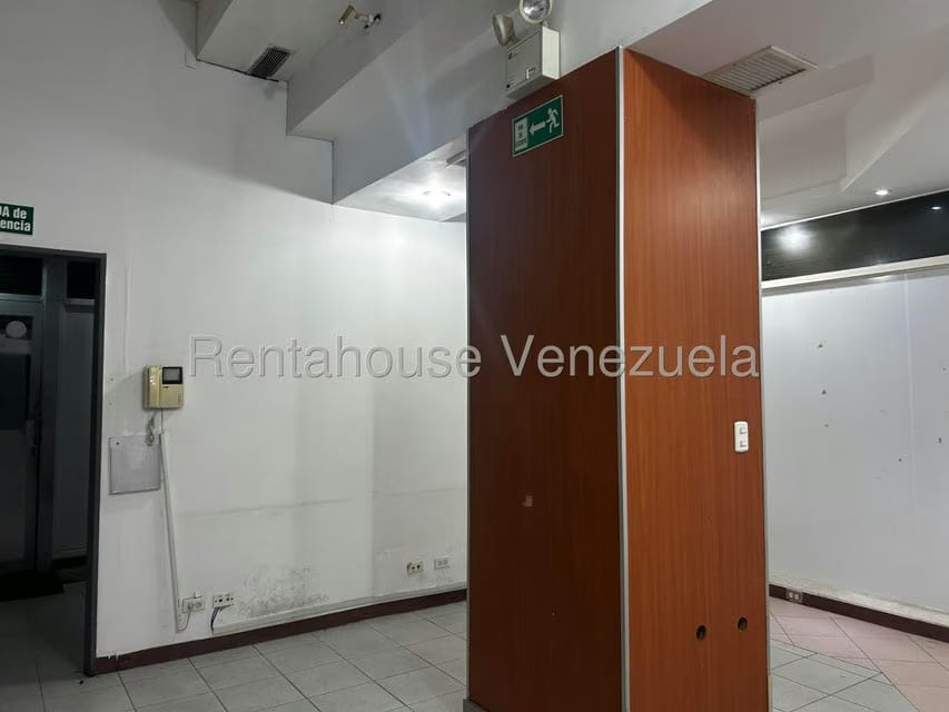 Comercial (Local Comercial) en Venta en Chacaito, Distrito Metropolitano - 4