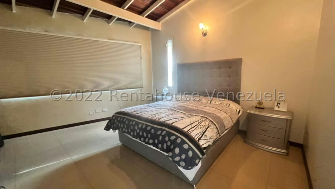 Casa (Multipes Niveles) en Venta en Caicaguana, Distrito Metropolitano - 25