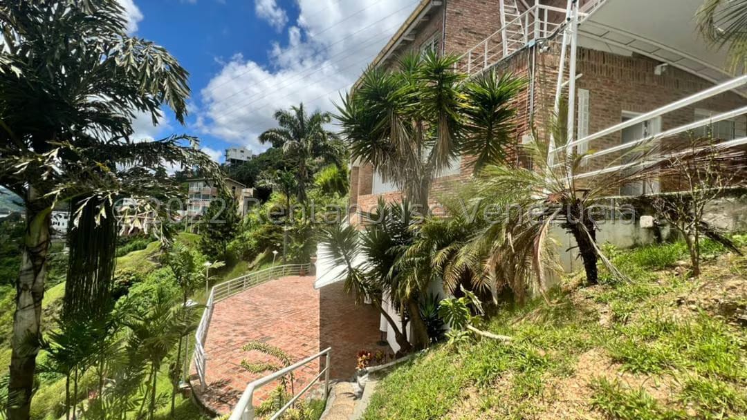 Casa (Multipes Niveles) en Venta en Caicaguana, Distrito Metropolitano - 38