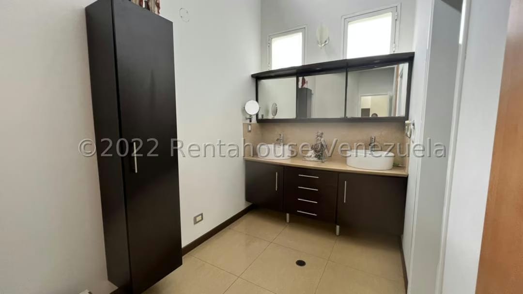 Casa (Multipes Niveles) en Venta en Caicaguana, Distrito Metropolitano - 6