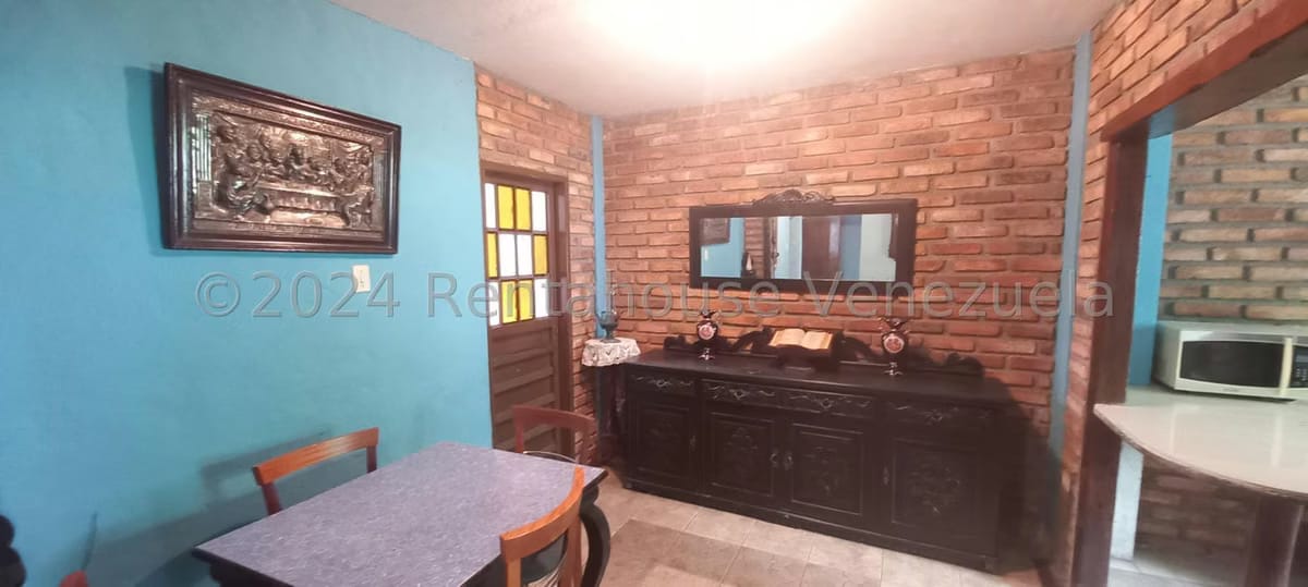 Casa (1 Nivel) en Alquiler en Avenida 4, Merida - 4