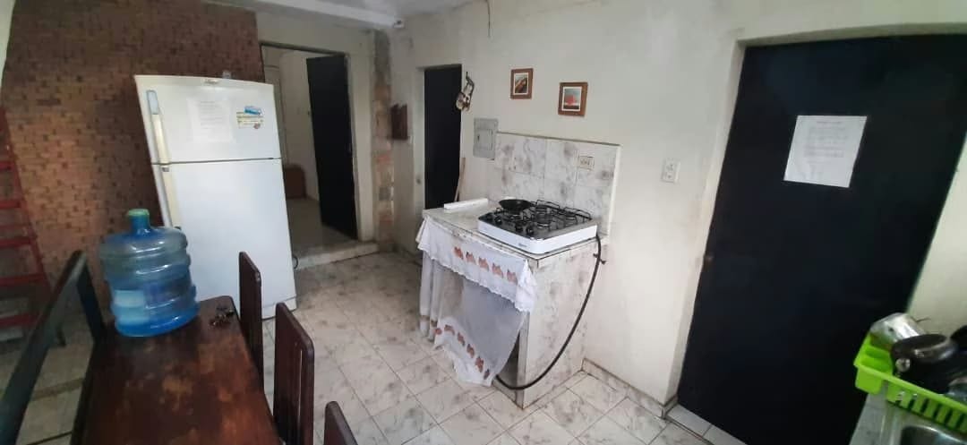 Habitación en Apto. Anexo Urb. La Esmeralda - 4