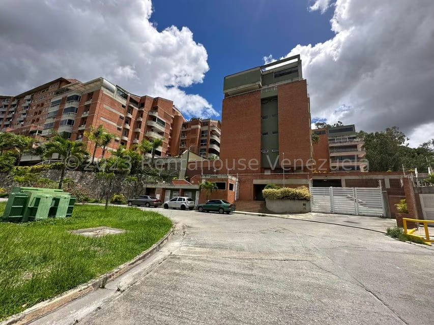 Apartamento (1 Nivel) en Venta en Lomas del Sol, Distrito Metropolitano - 2