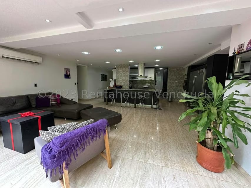 Apartamento (1 Nivel) en Venta en Lomas del Sol, Distrito Metropolitano - 17