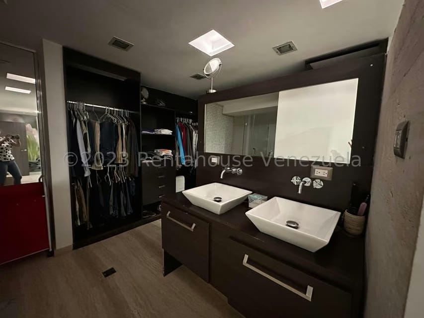 Apartamento (1 Nivel) en Venta en Lomas del Sol, Distrito Metropolitano - 26