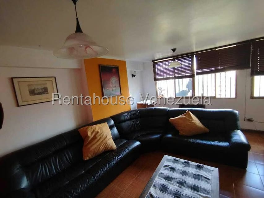 Apartamento (Duplex) en Venta en Colinas de Quinta Altamira, Distrito Metropolitano - 11