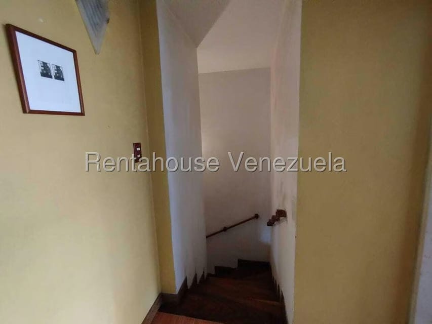 Apartamento (Duplex) en Venta en Colinas de Quinta Altamira, Distrito Metropolitano - 16
