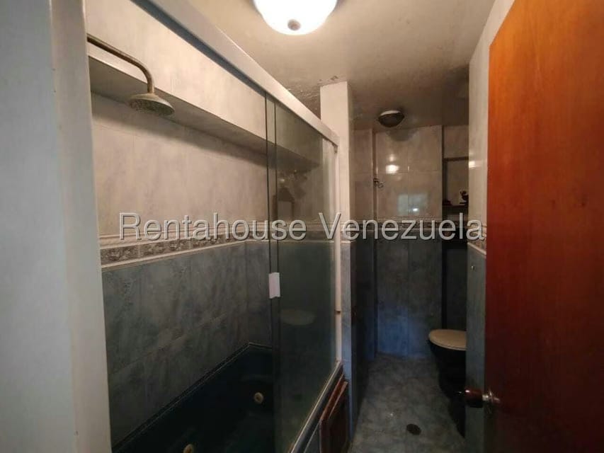 Apartamento (Duplex) en Venta en Colinas de Quinta Altamira, Distrito Metropolitano - 29