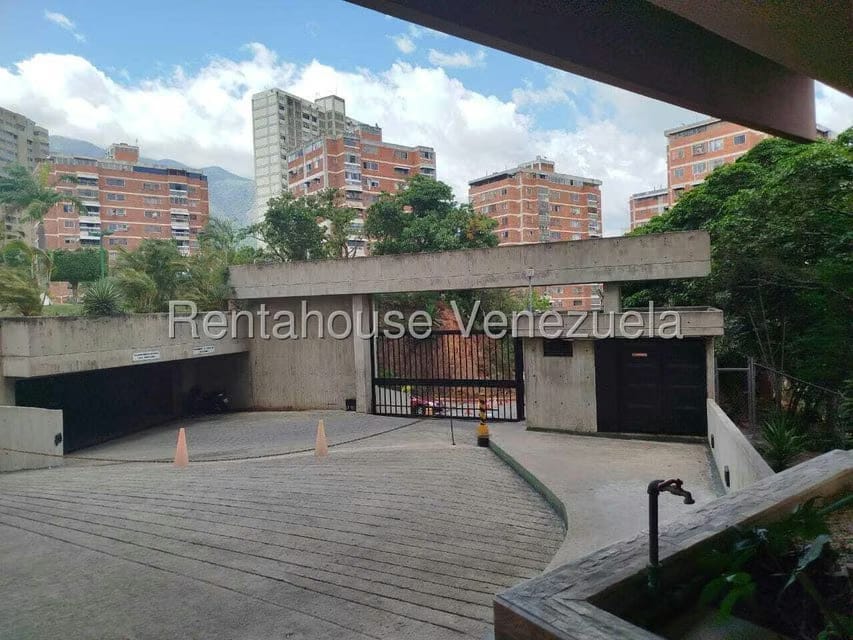 Apartamento (Duplex) en Venta en Colinas de Quinta Altamira, Distrito Metropolitano - 39