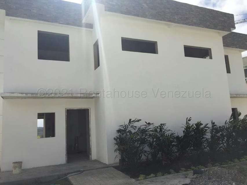 Casa (Duplex) en Venta en Loma Linda, Distrito Metropolitano - 32