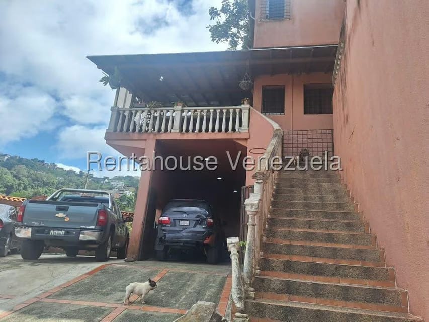 Casa (Duplex) en Venta en Hoyo de La Puerta, Distrito Metropolitano - 4