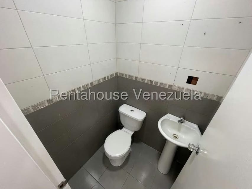 Comercial (Local Comercial) en Alquiler en Boleita Norte, Distrito Metropolitano - 5