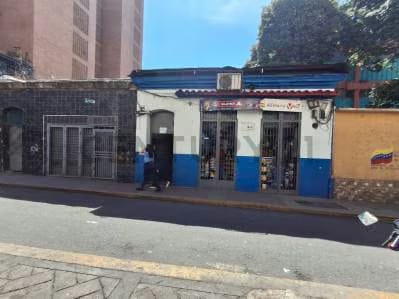 Hotel / Terreno en venta en La Concordia - Parroquia Santa Teresa