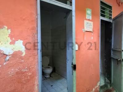 Hotel / Terreno en venta en La Concordia - Parroquia Santa Teresa - 8