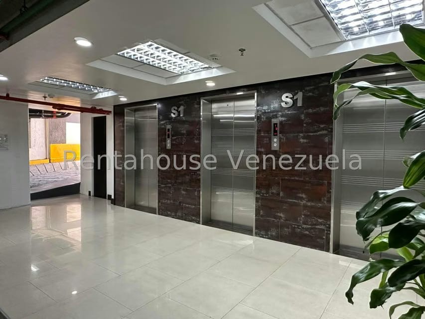 Comercial (Oficina) en Venta en Las Mercedes, Distrito Metropolitano - 4