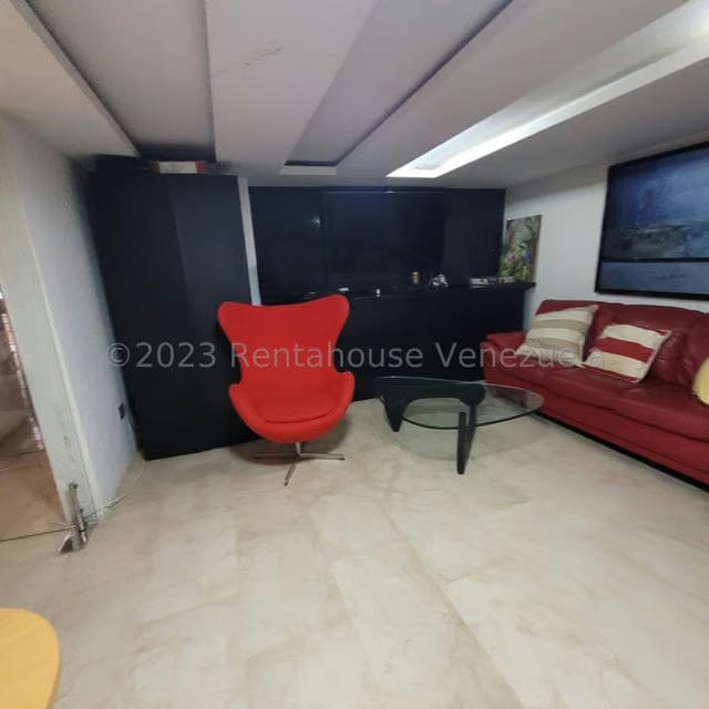 Casa (Multipes Niveles) en Venta en Cumbres de Curumo, Distrito Metropolitano - 29