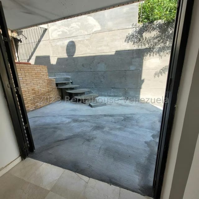 Casa (Multipes Niveles) en Venta en Cumbres de Curumo, Distrito Metropolitano - 34