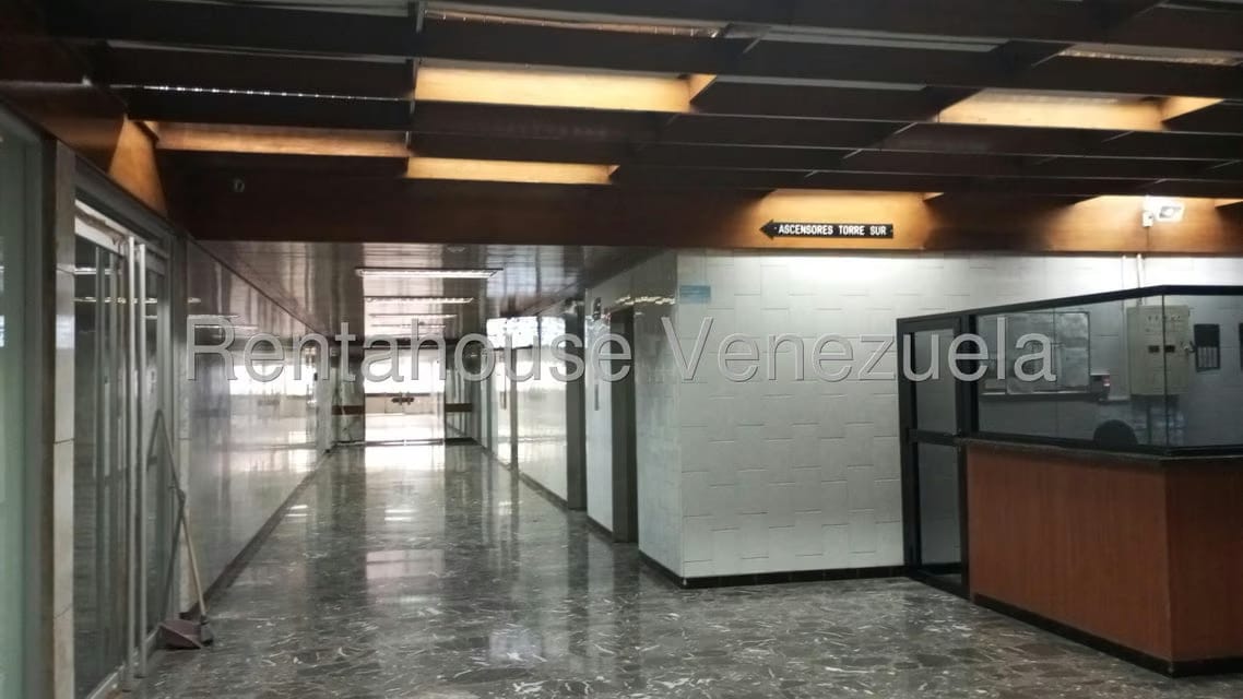 Comercial (Oficina) en Alquiler en Los Ruices, Distrito Metropolitano - 2