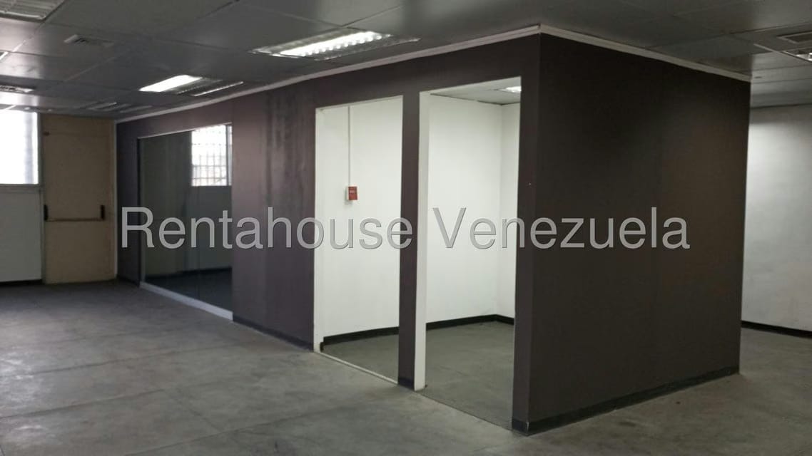 Comercial (Oficina) en Alquiler en Los Ruices, Distrito Metropolitano - 24