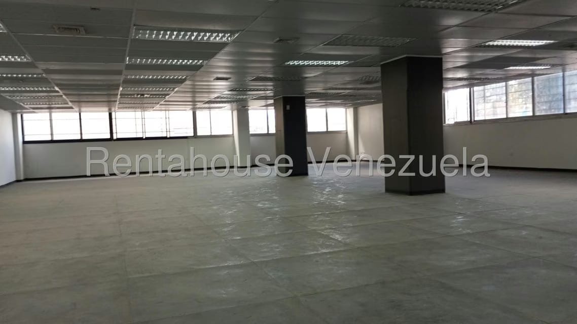 Comercial (Oficina) en Alquiler en Los Ruices, Distrito Metropolitano - 25