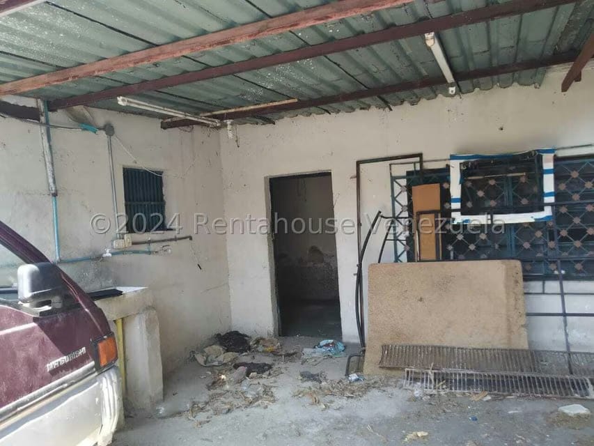 Terreno (Comercial) en Venta en Zona Centro, Aragua - 23