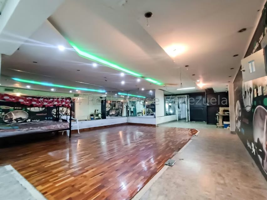Comercial (Local Comercial) en Venta en Parroquia Altagracia, Distrito Metropolitano - 15