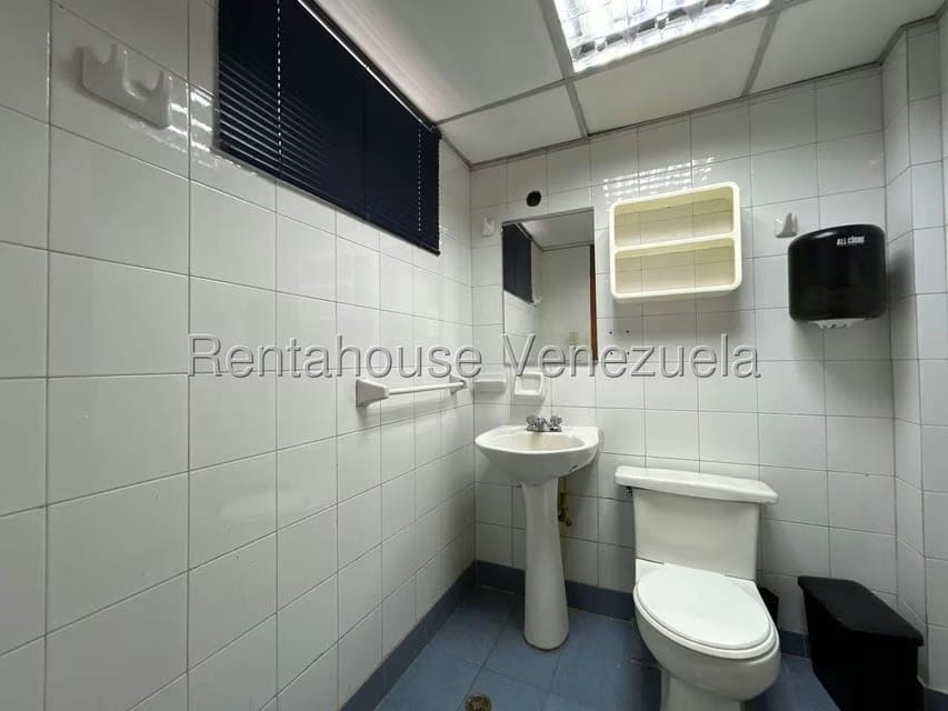 Comercial (Oficina) en Alquiler en La Castellana, Distrito Metropolitano - 101